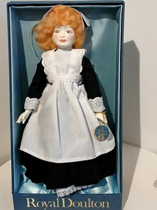 Royal Doulton Nisbet Saturday's Girl Porzellanpuppe - Bild 1 von 7