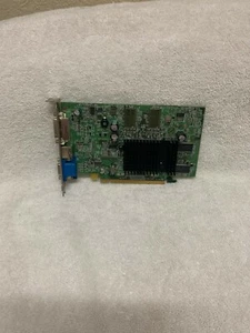 ATI Radeon X300SE 128MB Graphics Card CN-0P5288 102A3340600 - Picture 1 of 1