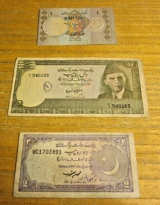 Lot of 3 DIFFERENT Pakistan 1, 2 and 10 Rupee Banknotes Collectible Currency - Picture 1 of 2