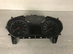 2016 Chevrolet Cruze Instrument Cluster Guage Cluster New OEM KPH 39037197 - Picture 1 of 4