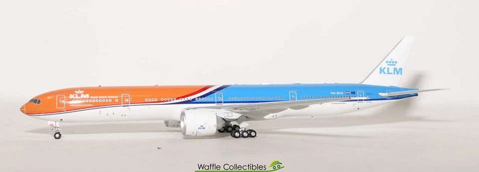 1:400 Aviation400 KLM Royal Dutch Airlines B 777-300 PH-BVA 87719 AV4212 - Image 1 of 1
