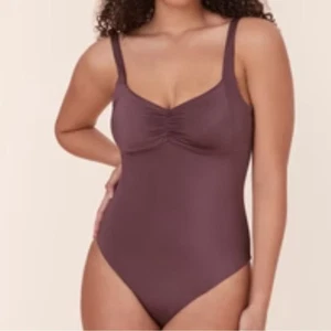 Andie The Nadi Einteiler Badeanzug Lakritz Lila Gr. L Neu mit Etikett - Bild 1 von 10