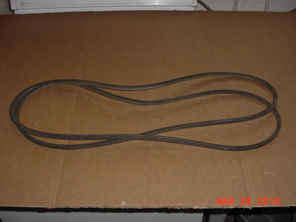 Correias de ventilador para compressor 1953-54 Packard AC 446493 NOVO NA CAIXA - Imagem 1 de 1