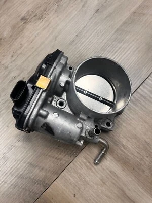 КОРПУС ДРОССЕЛЬНОЙ ЗАСЛОНКИ 2017–2019 AUDI Q7 3,0 Л V6 ОТ ОРИГИНАЛЬНОГО ПРОИЗВОДИТЕЛЯ - Изображение 1 из 4