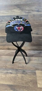 VTG Starter Chicago Bulls Championship Hat 1998 NBA Champions Locker Room - Picture 1 of 8