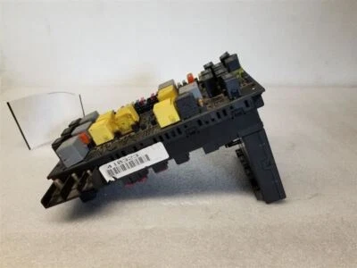 Mercedes-Benz ML500 1998 - 2005 - Caja de fusibles, motor - 1635450005 - R219288 Foto 1 de 4