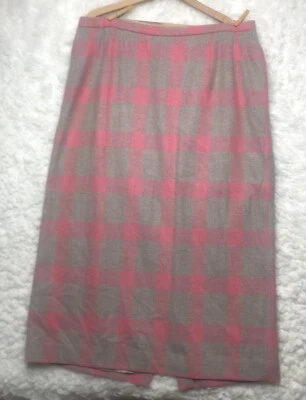 Vintage Talbots Wool Plaid Straight Skirt Pink/Gray Size 18W Pockets Zipper - Image 1 of 4