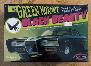 Polar Lights Model #994/12: The Green Hornet Black Beauty; 1/32 Scale - Picture 1 of 2