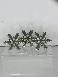 3 Silver Plated Snowflake Napkin Rings - Picture 1 of 5