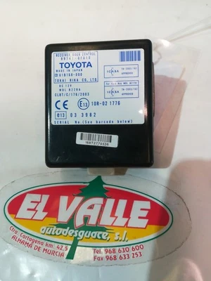 897410F010 centralina chiusura TOYOTA COROLLA VERSO 2.2 D-4D AUR10 525843 - Immagine 1 di 3