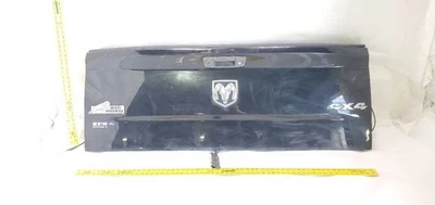 Dodge Ram 3500 2016 2017 OEM PXR negro brillante abolladura puerta trasera tapa maletero  Foto 1 de 4