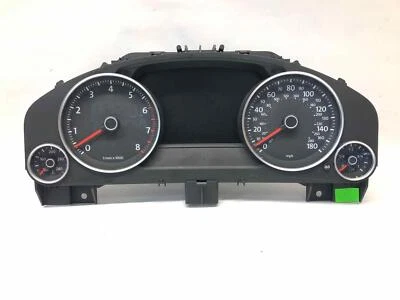 2011 2012 年大众途锐速度计仪表组 -- 7P6920981S — 第 1/4 张图片