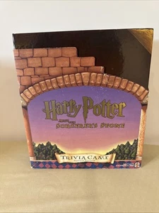 Harry Potter and the Sorcerer's Stone TRIVIA GAME Prefects Edition 2000 Complete - Picture 1 of 11