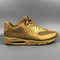 independence day trainers