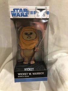 Star Wars WICKET W. WARRICK Bobble-Head 2009 Funko - Picture 1 of 3