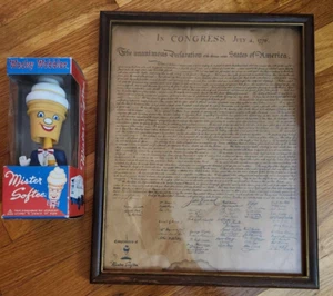 Vintage Mister Softee Declaration Of Independence Collectible And Bobble Head - Picture 1 of 3