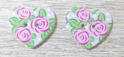 flower heart wood sewing buttons 2 holes 1 inch #16 pink green 2pc set - Image 1 of 2