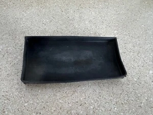 Dodge Nitro 2007-2012 consola central alfombrilla de goma OEM - Imagen 1 de 3