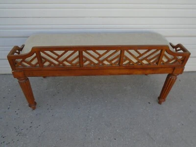 Banco cama calado Tommy Bahama West Indies Island Estate Plantation Chinoiserie Foto 1 de 4