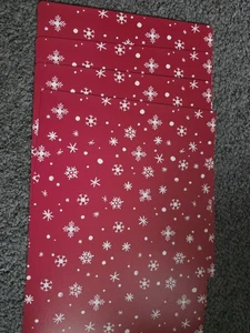 Christmas Winter Placemats Holiday Red Silver White Snowflake Set of 4 - Picture 1 of 2