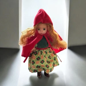 Madame Alexander Little Red Riding Hood Doll McDonald's Happy Meal Toy 2002 READ - Picture 1 of 12