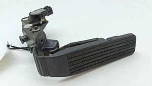 Lexus LS 430 LHD Accelerator throttle pedal 7801050010 78010-50010 - Picture 1 of 12
