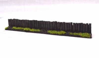 WWS Wooden Fence Sections Painted Unpainted - Diorama Railways Landscape - Image 1 of 2