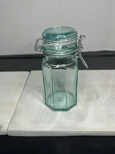 Vetreria Etrusca Botella Italiana Verde Vintage 6.25" Alto 8 Caras Tapa Bisagra A261 - Imagen 1 de 10