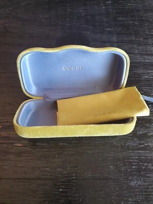 Gafas de sol Gucci terciopelo amarillo/dorado vintage estuche rígido grande muy bueno Foto 1 de 4