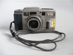 Cámara fotográfica Olympus Accura View 80 35 mm piezas no probadas reparación - Imagen 1 de 13
