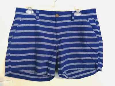 Old Navy Womens Shorts 10 Chino Blue Gray Striped Pockets Midrise Khaki Outdoor - Image 1 of 4