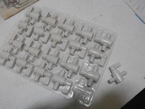 LOT OF 20 NEW UTOPIA PVC 1/2" PEX BALL VALVE - Picture 1 of 1