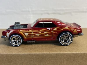 2009 Hot Wheels KMART Mail-in Exclusive HEAVY CHEVY Custom Camaro Red/Flames - Picture 1 of 5