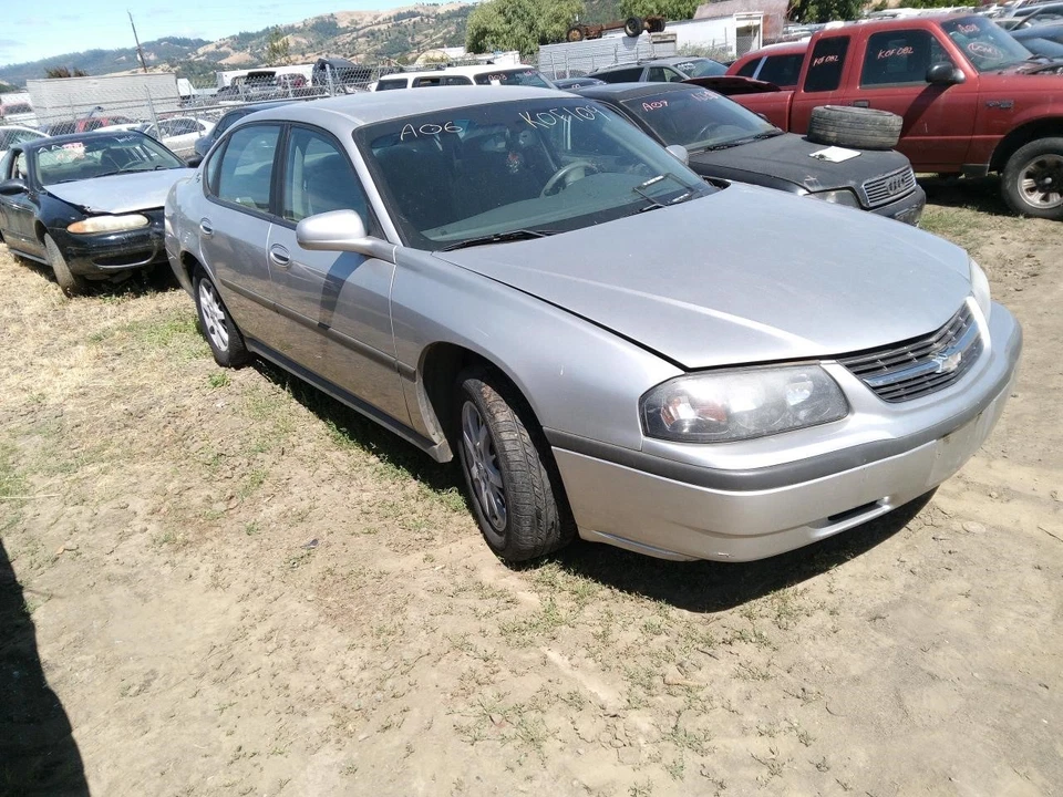 Used Washer Fluid Reservoir fits: 2005 Chevrolet Impala  Grade A - Image 1 of 4