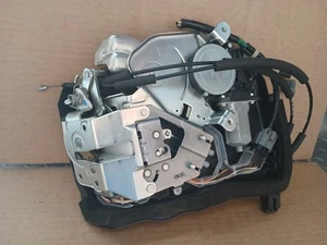 Actuador de cerradura de puerta corredera lateral derecho Honda Odyssey Pass 2011-2017 OEM HONDA ODYSSEY - Imagen 1 de 7