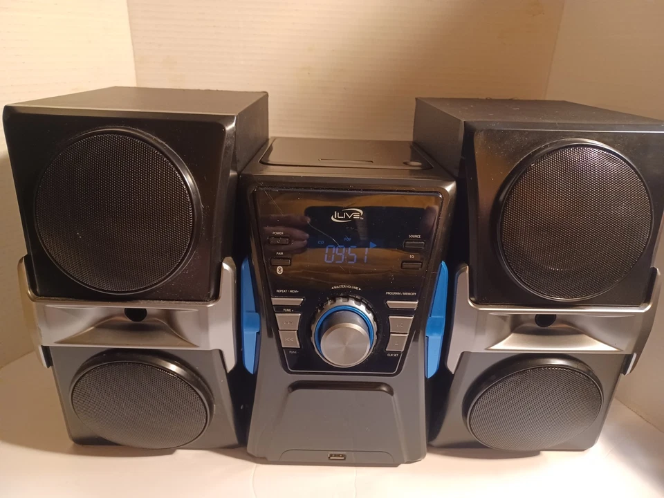 iLIVE Bluetooth Radio/ CD Home Music STSTEM IHB613B In Good Condition - Image 1 of 4