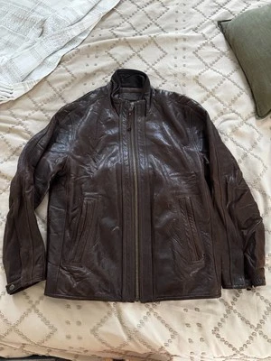 Jaqueta Bomber Masculina Marc of New York Marrom Couro Real Tamanho M Forrada Quente - Imagem 1 de 4