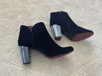 Botas de veludo cerimônia de abertura com saltos cromados feitas em Portugal 40 UE 9,5 -10 - Imagem 1 de 4