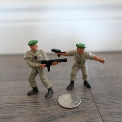 复古 G.U.T.S Guts 绿色贝雷帽士兵 2 英寸玩偶 - 2 件 - 美泰 1986 — 第 1/2 张图片
