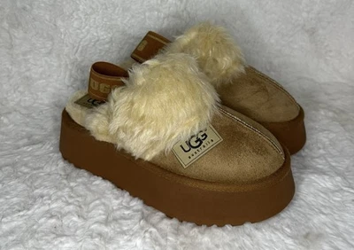 UGG Australia Platform Slippers – UK 5 – The Perfect Blend of Comfort and Style - Image 1 of 4