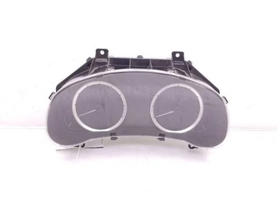 Lexus IS200T 2016 con velocímetro de navegación  Foto 1 de 4