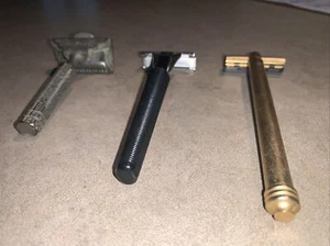 VINTAGE EVER READY, ARAMIS & SCHICK MENS SHAVING RAZORS (lot of 3) - Picture 1 of 11