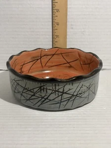 DECORATIVE CERAMIC BOWL 6 IN. DIAMETER, 2 IN. HEIGHT - Picture 1 of 7