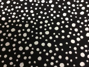 Loralie Harris-21541-manchas blancas en negro-100% algodón - Imagen 1 de 3