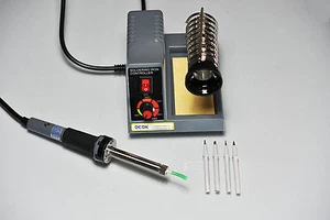 QCQK BE55-005D/H Variable Temperature Soldering Station - Picture 1 of 3