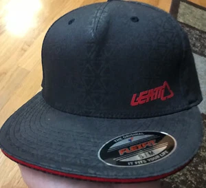 Leatt Black/Gray S-M Adjustable Hat Cap Flex Lid Fit Motocross New Triangle - Picture 1 of 8
