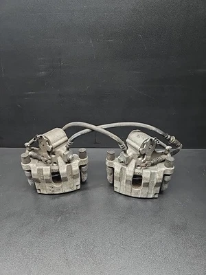 07-10 JUEGO DE PINZAS DE FRENO TRASERO IZQUIERDO Y DERECHO SATURN SKY PONTIAC SOLSTICE OEM Foto 1 de 4