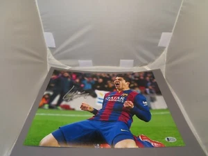 Luis Suárez Ficha FC Barcelona 11x14 Foto Autografiada Beckett BAS COA 1C - Imagen 1 de 4