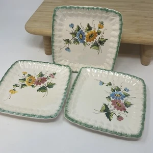 Set Of 3 Vintage Small Hand Painted Floral Italian Plates 5” Square Small Chip - Bild 1 von 7