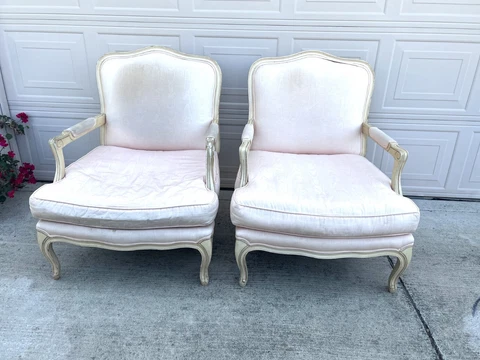 Pretty Pink Antique Kreiss Louis XV Style Burgeous Chairs (Pair) Cover
